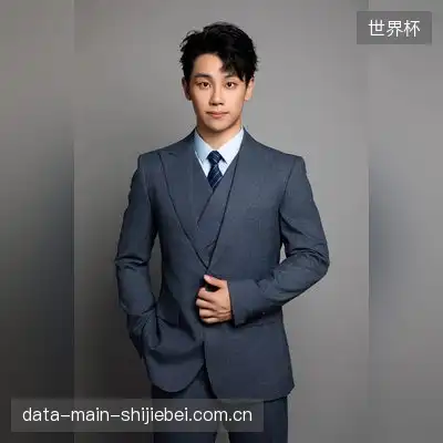 张莉